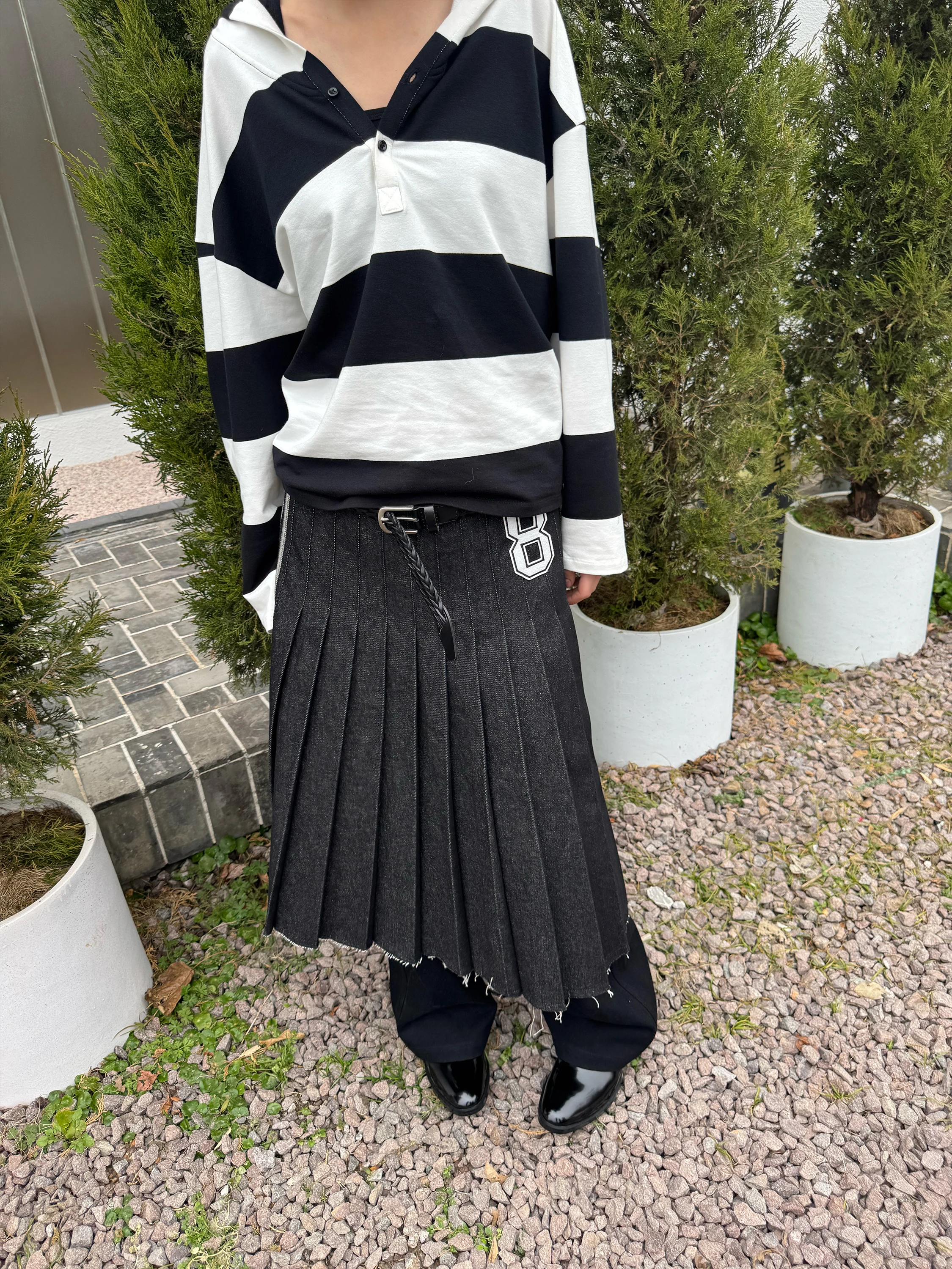 CasseSango High Oz Texture Stripe Color Block Street Style Half Skirt Pleated Skirt Youth mid Waist Leather Fabric Straight Cut