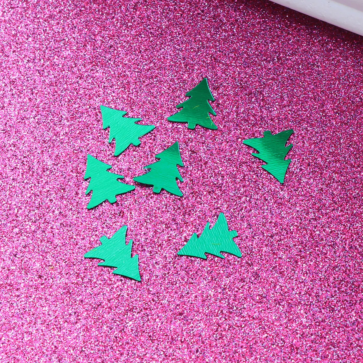 

30g Christmas Confetti Resin Small Sequins Sparkle Decor Wedding Birthday Party Glitter Confetti Romantic Atmosphere