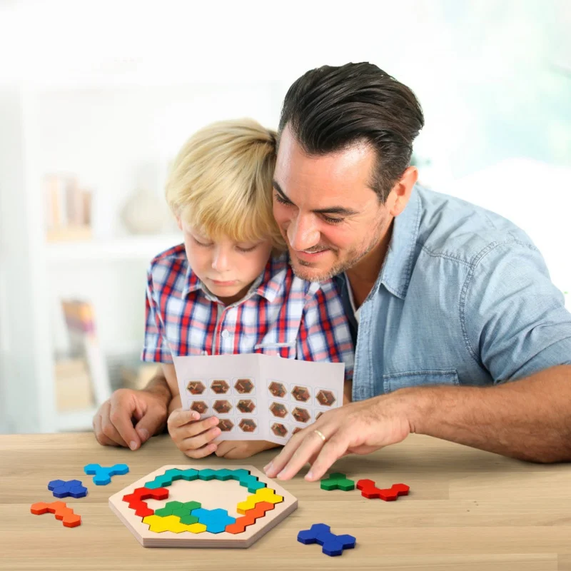 Gestocktedblock Educatieve Intelligentiespellen Voor Kinderen Met Houten Zeshoekige Puzzelvorm