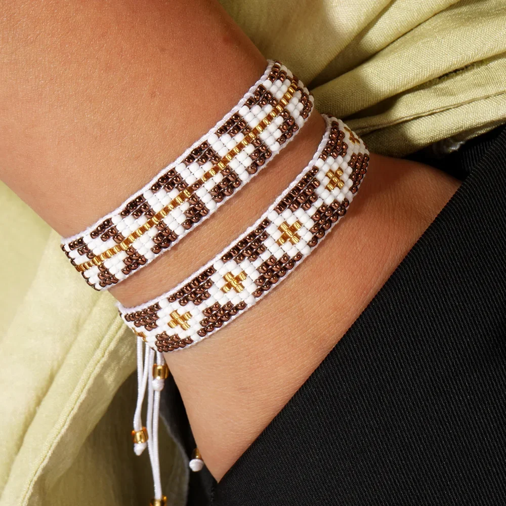 

Beaded bracelet Originality Leopard print Design Geometry Hand knitting Bohemia Adjustable Tide Simple Rice bead bracelet