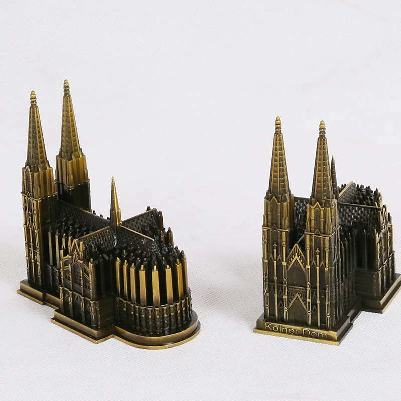 Cologne Cathedral Model Metal Antique Bronze Germany Kölner Dom Building Figurine World Famous Landmark Architecture Decoration