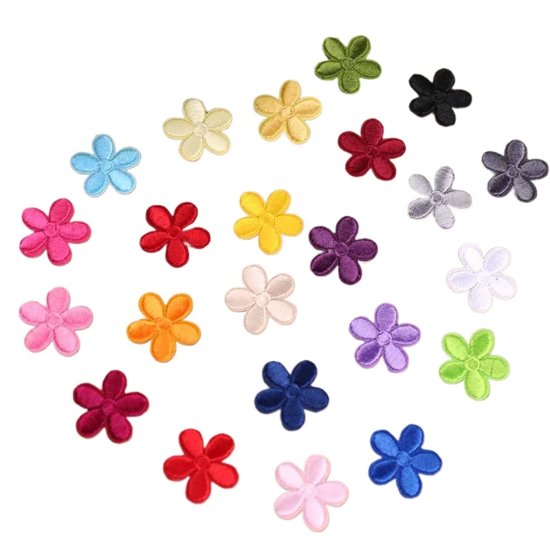 

200pcs/Lot Small Embroidery Patch Little Sunflower Underwear Shirt Dress Hat Dress Clothing Decoration Accessory Craft Applique