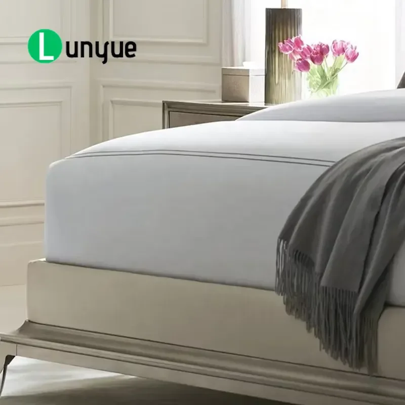 Modern Luxury Oak King Bed Solid Wood Hand Carved Double Bed Frame Elegant Design For Home Use Sturdy Structure