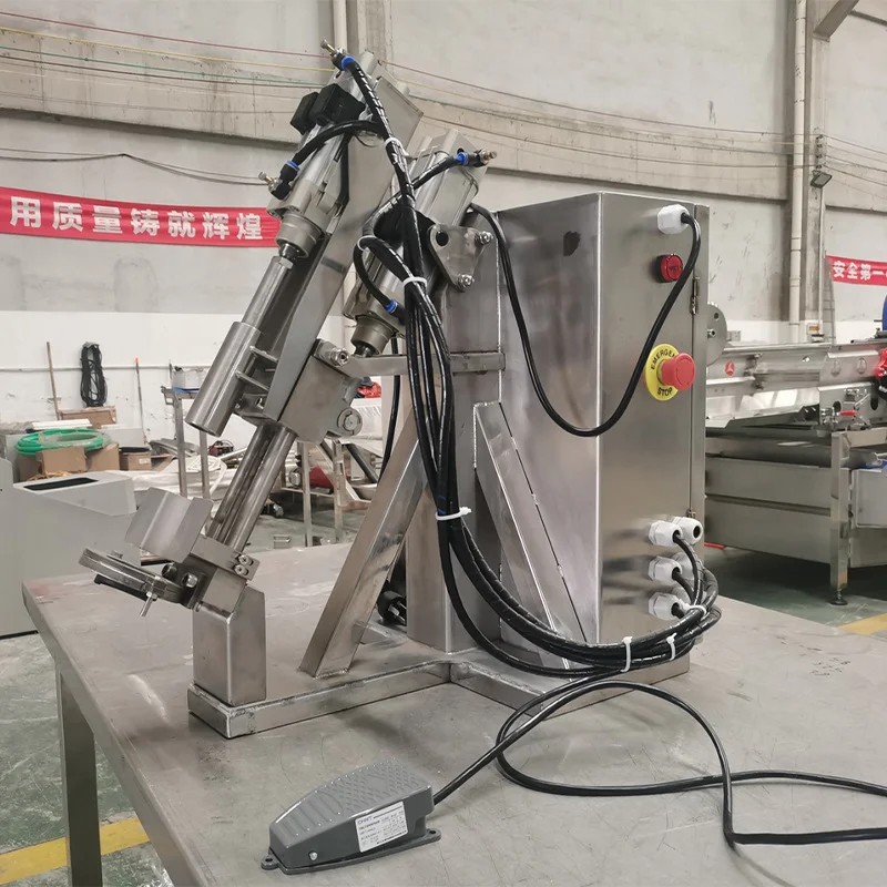 

Высокоэффективный сепаратор для ног, бедер, мяса, костей, машина для разделения куриных ног без костей, машина для дебинирования куриных ног для птицы