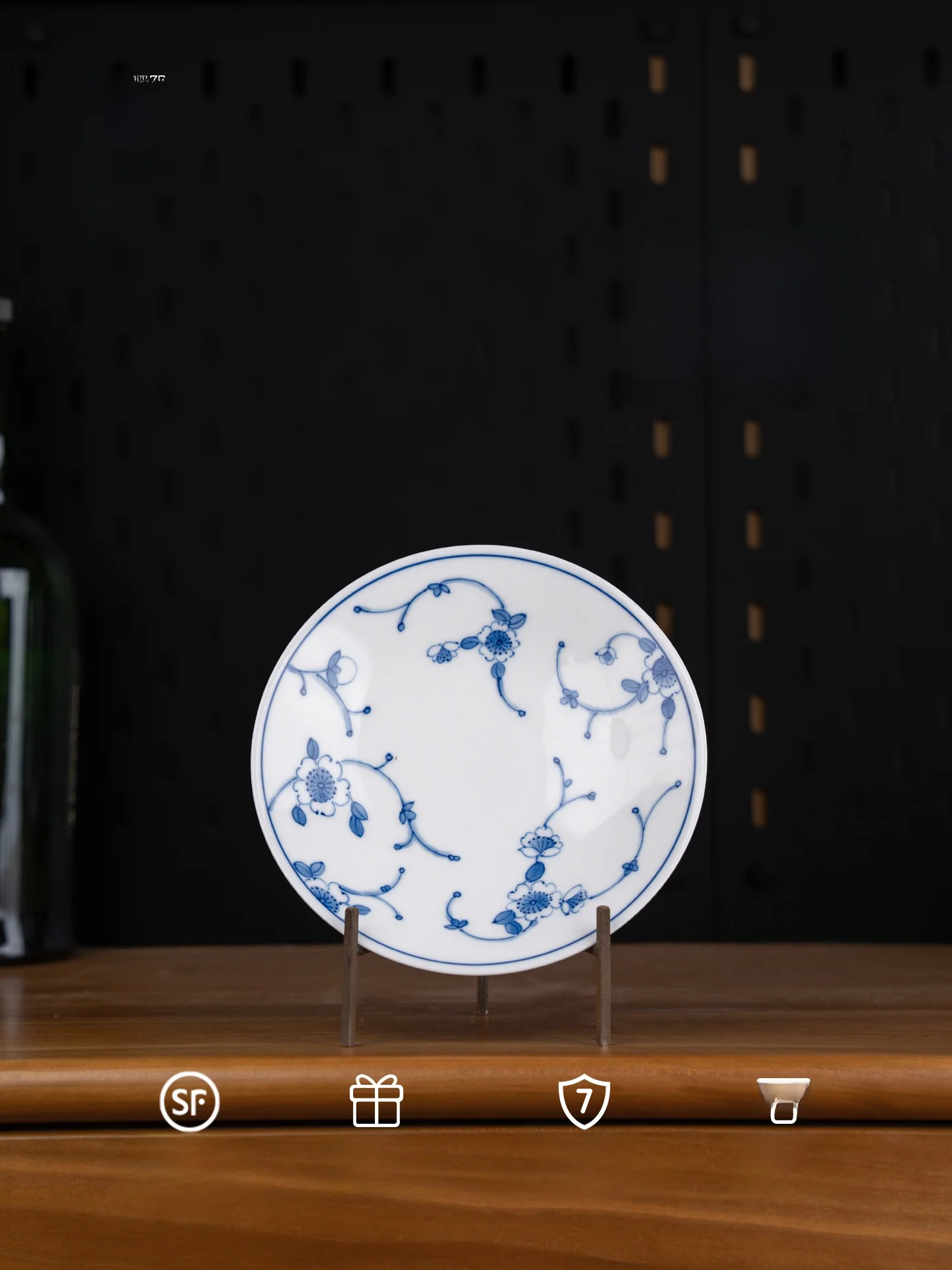 

Hand-Painted Ceramic Bone Plate Dinnerware High Aesthetic Value Home Use New 2026 Underglaze Color Jindezhen Porcelain