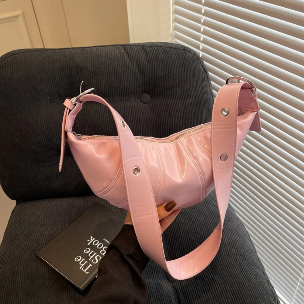 

Portable Silver Croissant Bag Black Retro PU Dumplings Bag Solid Color Korean Style Crossbody Bag Girls