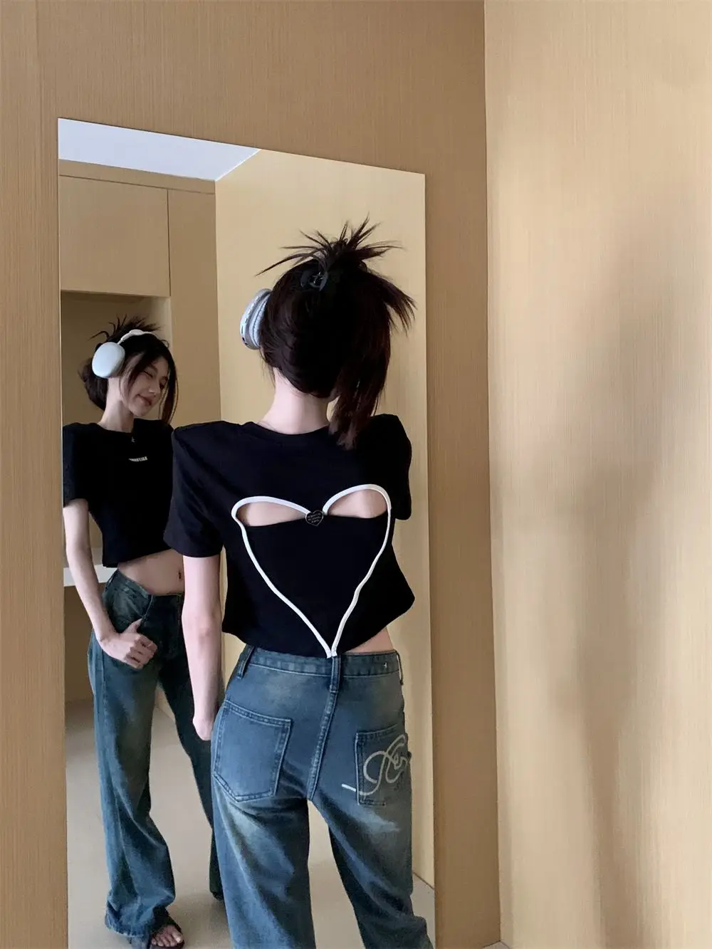 Heart Hollowed Out Print Slim Short Sleeve T Shirt for Women Vintage Y2k Clothes Crop Tops Korean Fashion Camisetas 2023