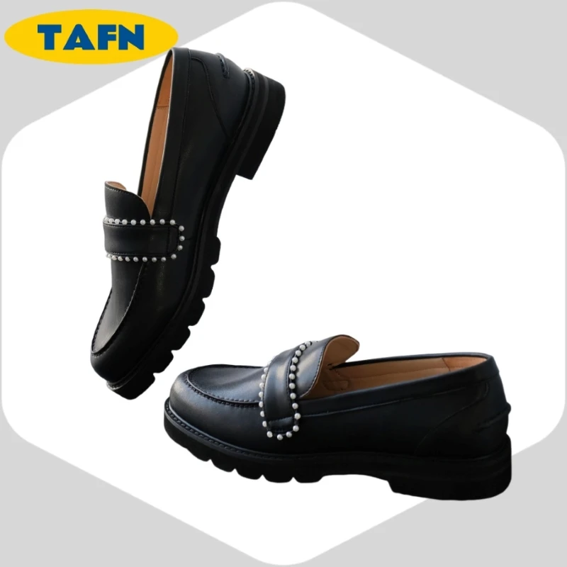 25 Popular Fashion Advanced Texture Comfortable High-End and Fashionable Simple and Comfortable Niche Cowhide Exquisite AD1808