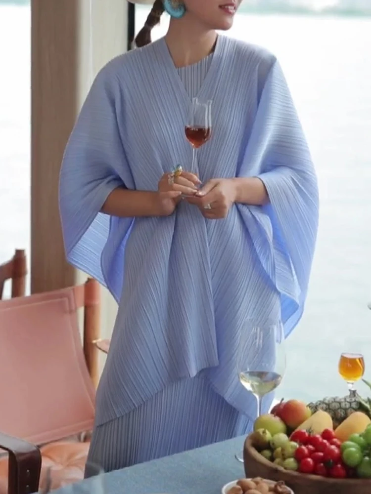 

Осенний комплект: женское простое универсальное платье-накидка, однотонное, повседневное, плиссированное, миди, от Three Houses Art Creation Fashion Set