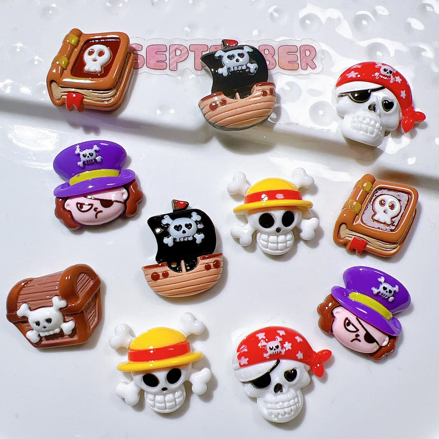 

100pcs Wholesale Resin Miniature Flatback Sea Rover Series DIY for Phone Case Hairpin Keychain Earrings Dollhouse Accessories
