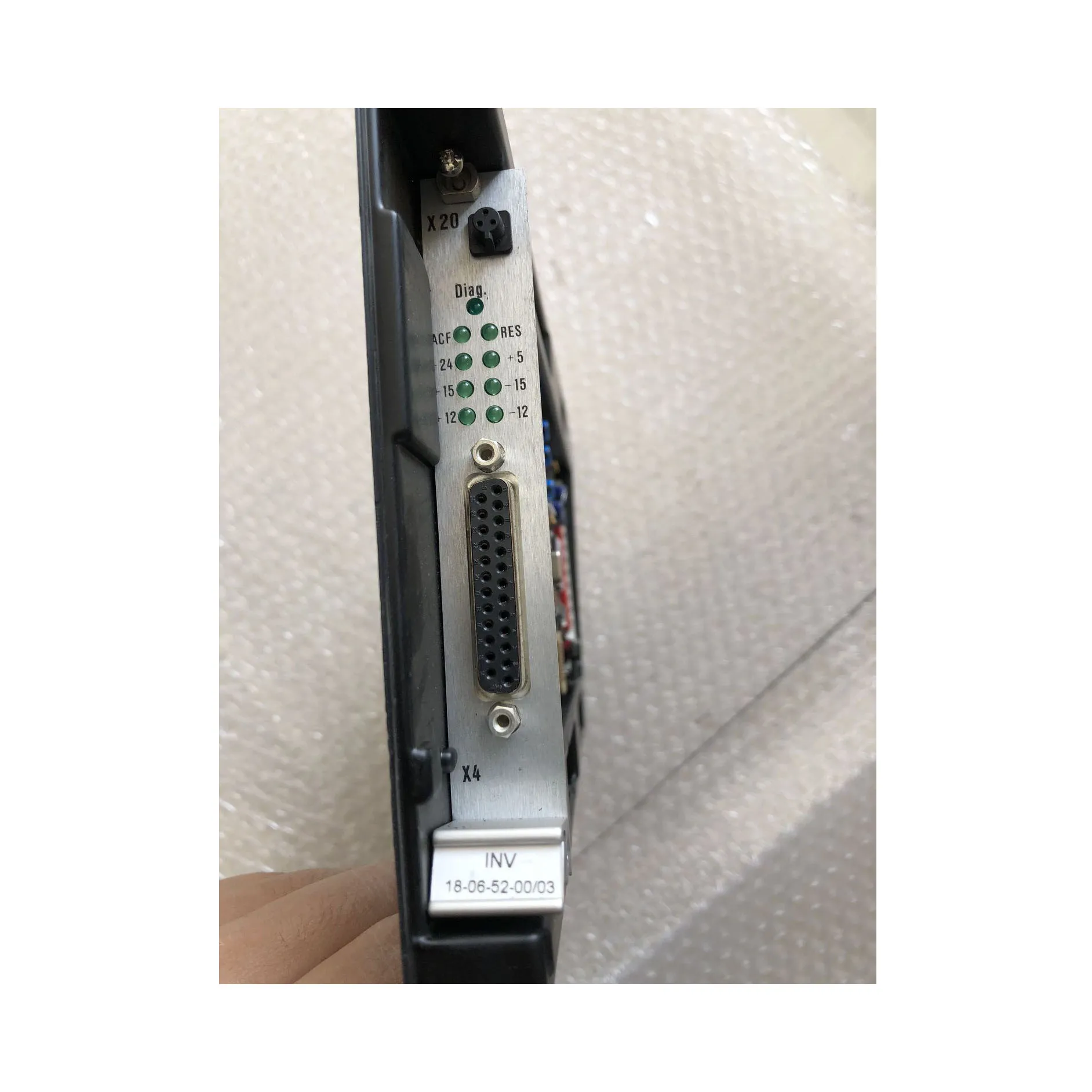 Panneau de commande LASER INV 18-06-52-00-03