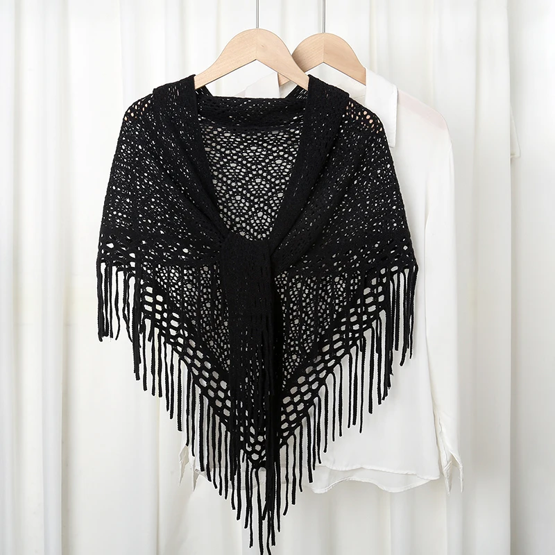 Fashion Knitted Tassels Hollow Triangle Scarf Solid Color Soft Cotton Wraps Air-conditioned Room Capa Simple Elegant Scarf Shawl