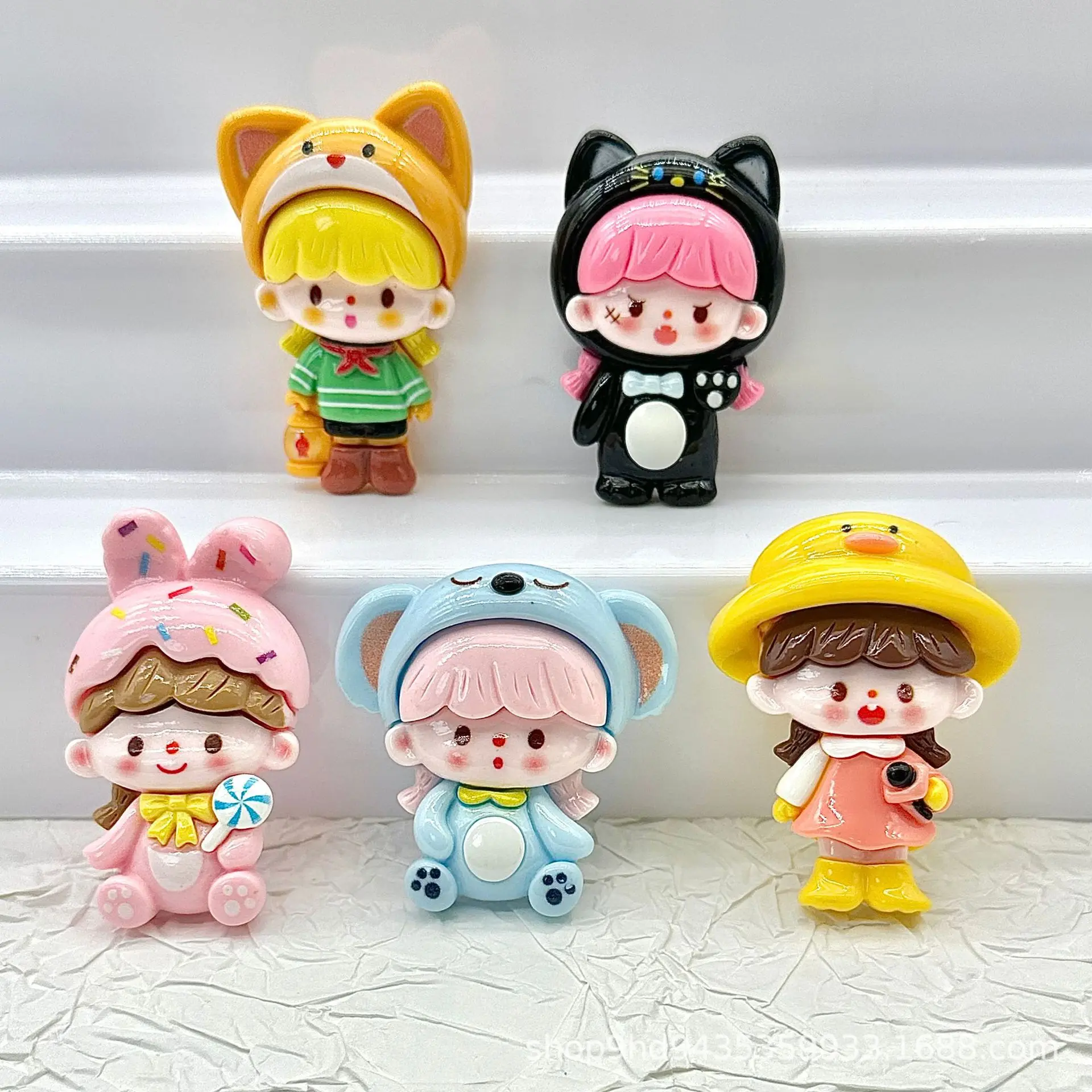 2pcs New glossy glossy Azhuo girl cartoon resin flatback diy jewelry accessories crafts materials