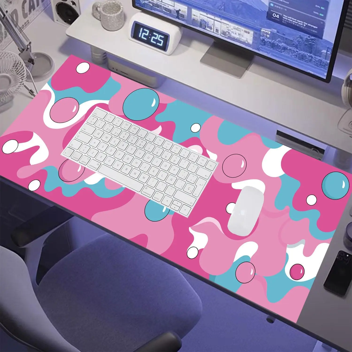 XXL Różowo-biała podkładka pod mysz Bubble Geometryczna gumowa antypoślizgowa szyta krawędź Trwała, zmywalna podkładka pod klawiaturę komputerową odpowiednia dla graczy