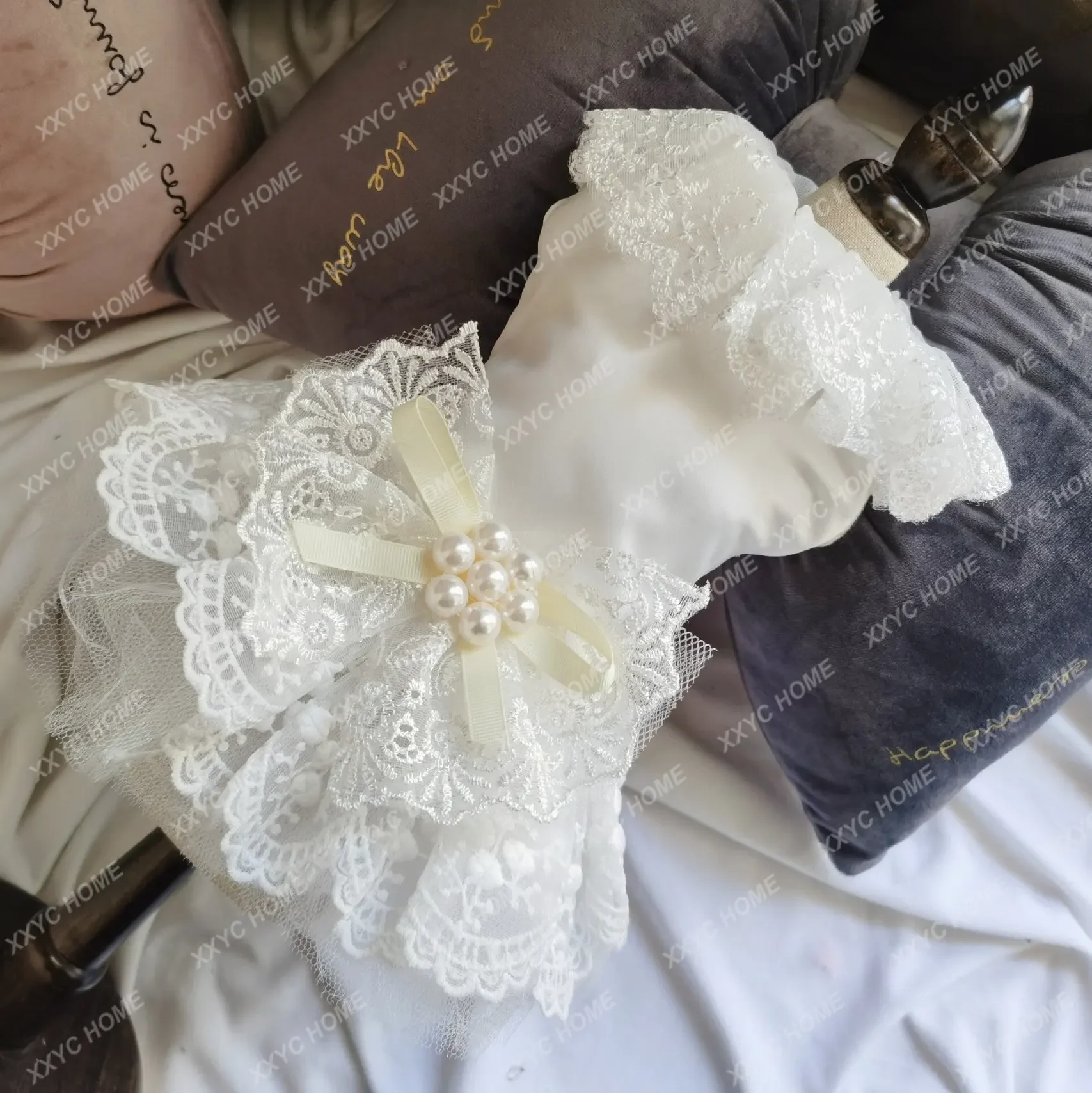 Pet Factory Direct Sales Supplies Wholesale Dog Wedding Dress Skirt Clothing Clothing toys  plush