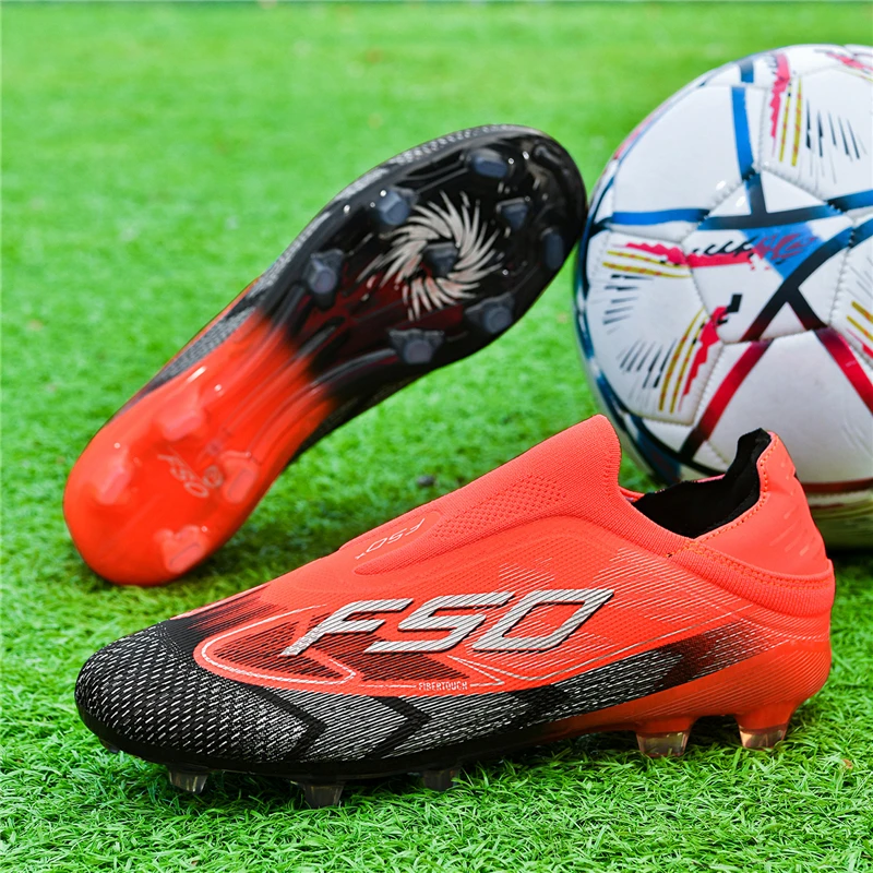 Yeni erkek futbol ayakkabıları - Outdoor Sport Court incelemesi ve fiyatı