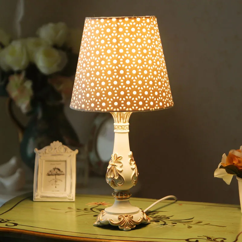 European table lamp bedroom romantic retro remote control can be dimmed warm luxury decoration home bedside lamp