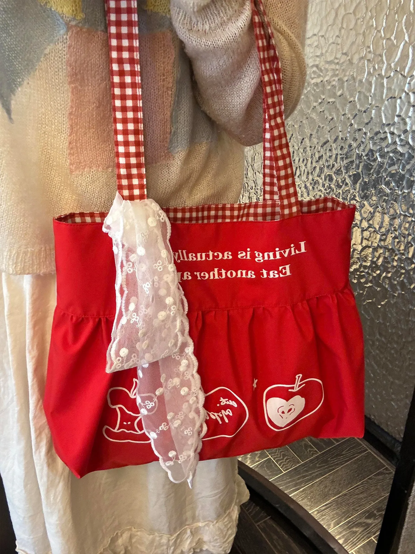 Fashionable Cute Apple Red Canvas Bag Women's Handbag 2026 New Korean Style Large Capacity Commuter Tote Bag Shoulder Bag