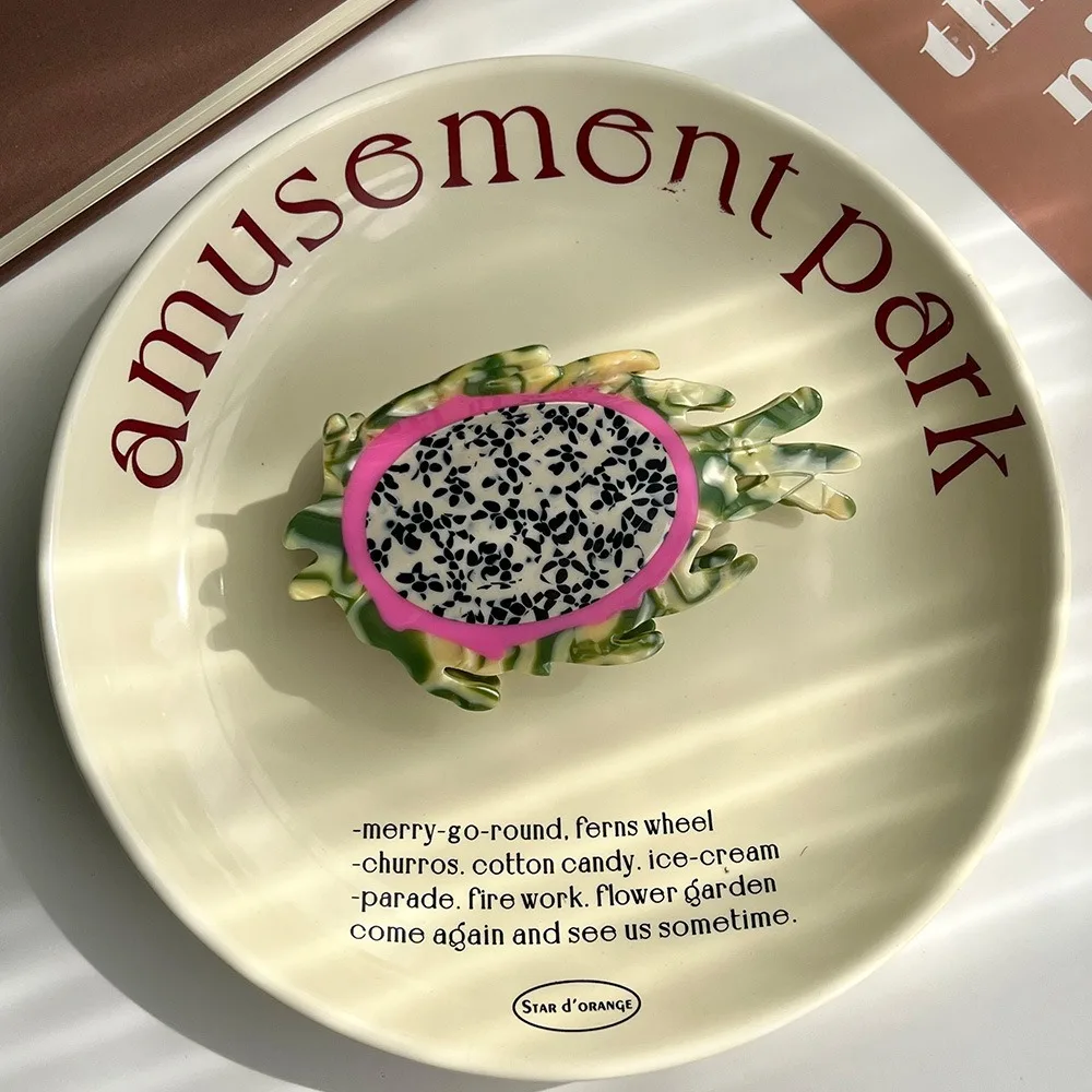 

Sweet Strawberry Fruit Hair Grab Pitaya Pineapple Cartoon Hair Claw Hairpin Durian Acetic Acid Shark Clip Female