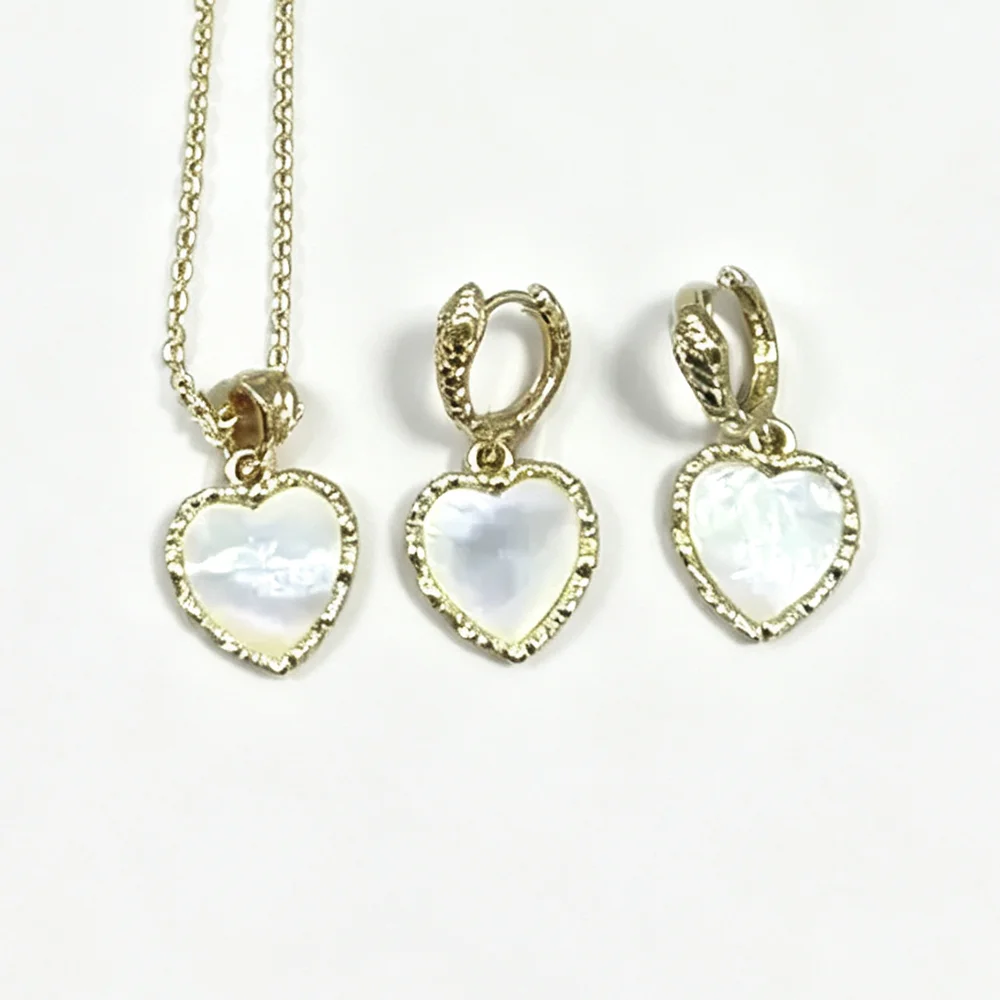 Gold-Tone Heart White Shell Je - огляд і ціна Mother Of Pearl Shell Pendant Necklace
