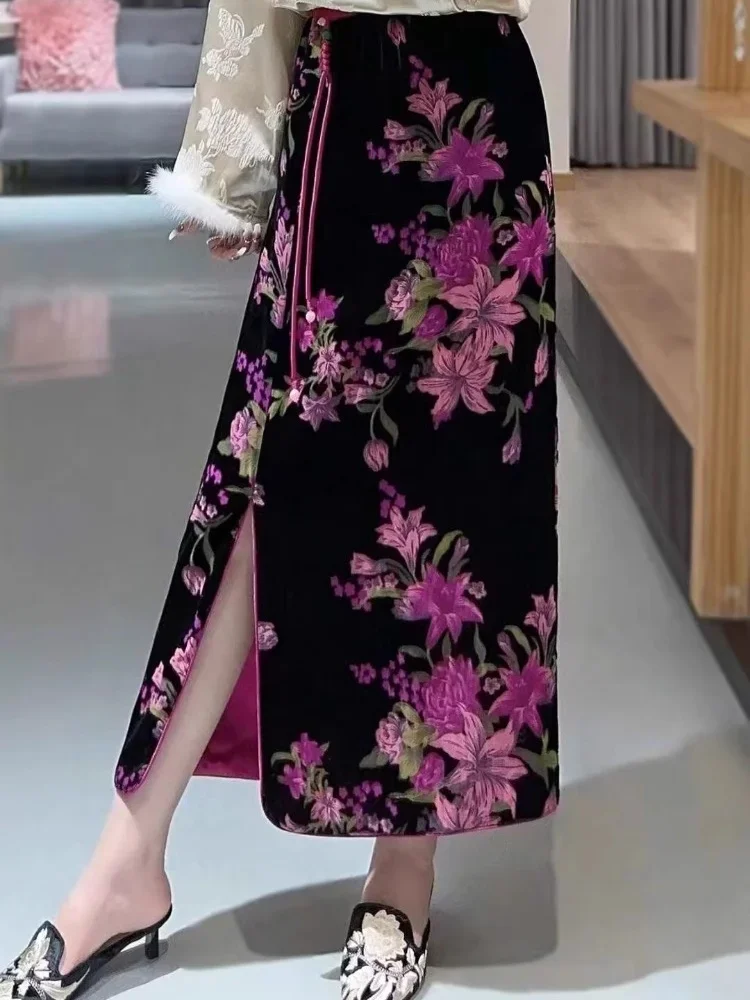 Rose Rad Flower Luxury Velvet Skirts Side Slit Mid-length Skinny Black Skirt Chinese Style Designer Dresses Formal Elegant Women