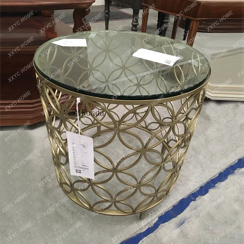 Modern simple corner table, light luxury tempered glass surface, stainless steel hollow sofa edge table,round small coffee tab