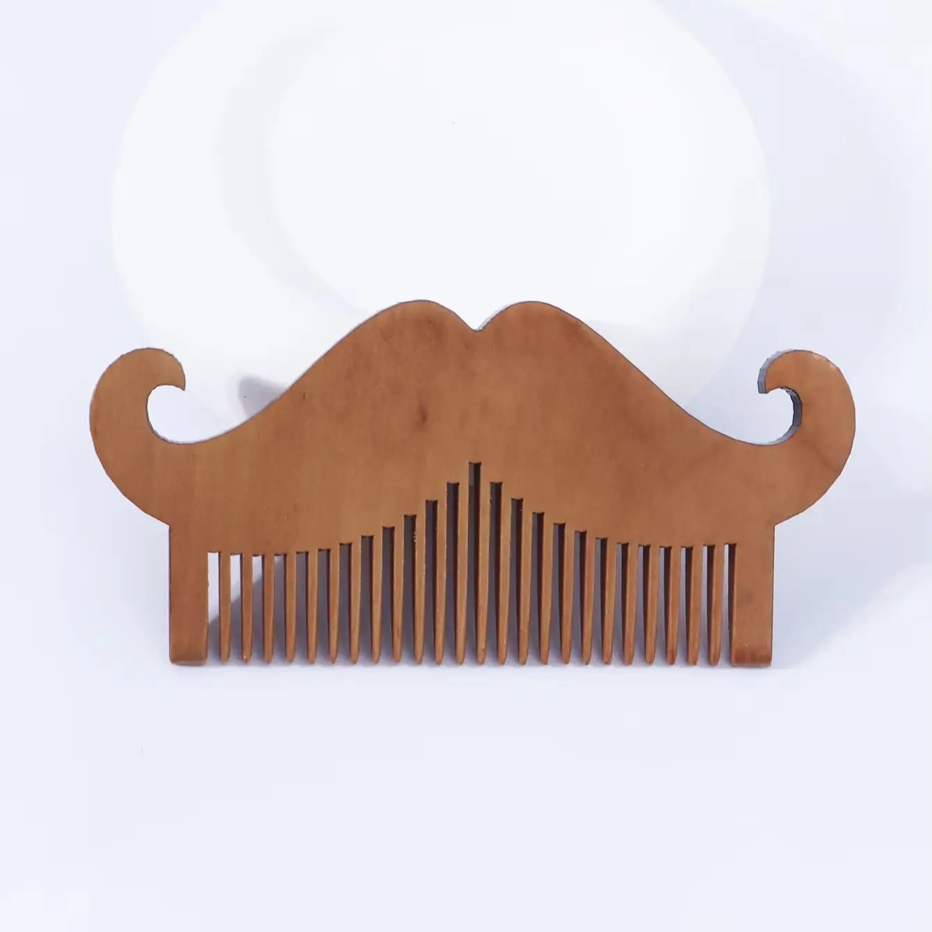 

Wooden beard styling comb, beard appearance design, portable and portable styling comb, special for real hair wigs