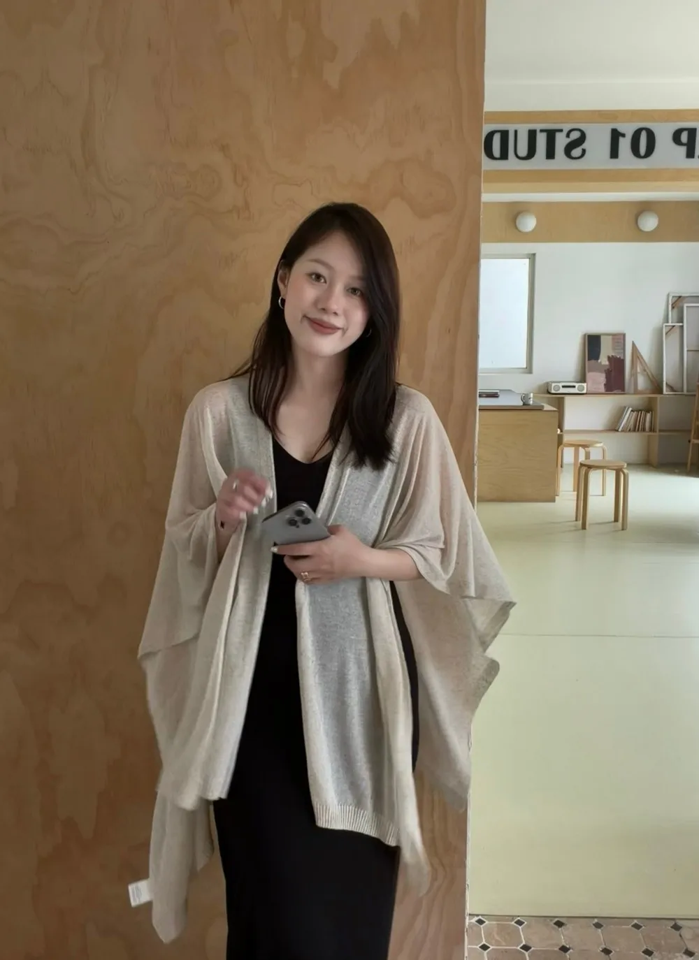 Beach Vacation Linen Kimono Cardigan for Women, Thin Solid Button Open Front Cover Up, Oversized Loose Cape for Summer Travel