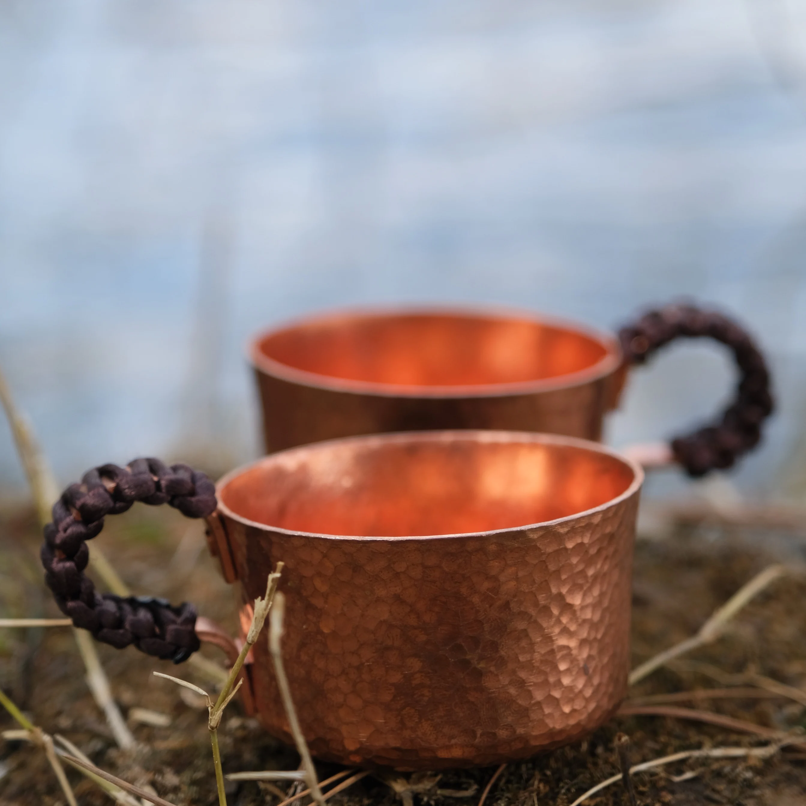 The product can be customized. Handmade red copper hammered Coffee cup, tea cup, small wine cup, mini hand pressed