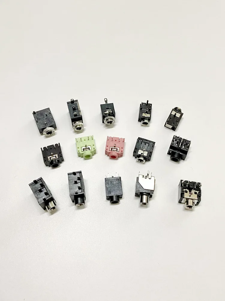 

Connector Single And Dual Channel Sound Jack Headphone Signal Transmission Interface Audio Socket Black Color Inner Hole 3.5mm