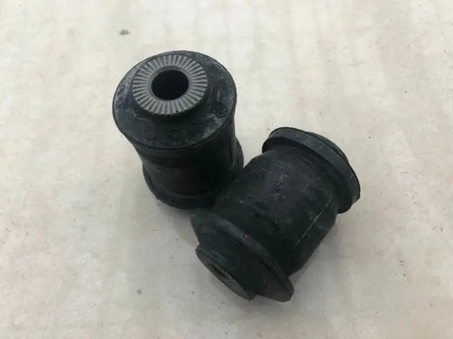 Control Arm Bushing Kit Front Big + Small 2Pcs for Roewe MG3 Chinese Car Suspension Bushes 30003598