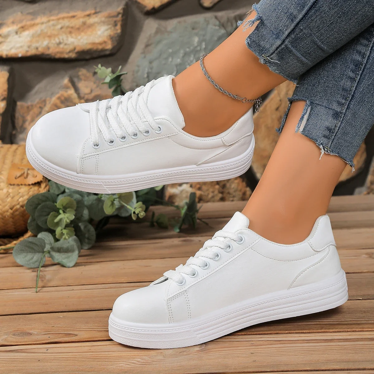 

Women's fashionable board shoes, women's soft soled lightweight, sports outdoor shoes, women's skateboard shoes