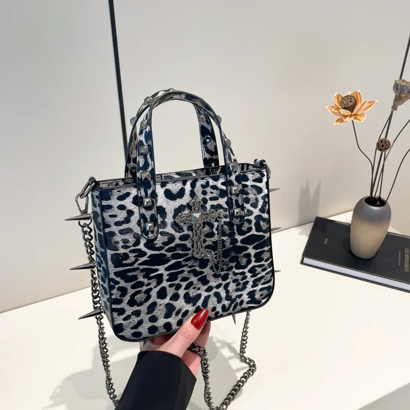 2025 Fashion New Super Cool Rivets PU Leopard Square Shoulder & Crossbody Bags Unique Design Chains Personality Women's Handbags