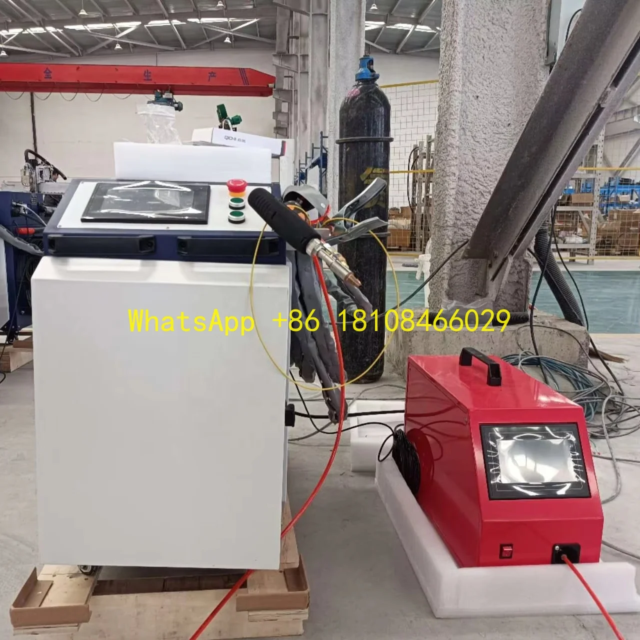 Factory Sale 1500W - 6000W 4 - in - 1 Fiber Laser Welding Machine for Metal