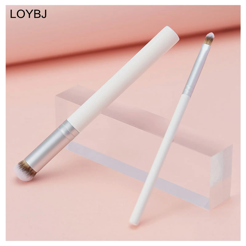 LOYBJ White Concealer Makeup Brushes Round Precision Conceal Acne Marks Dark Circles Tongue Type Tear Ditch Brush Make Up Tools