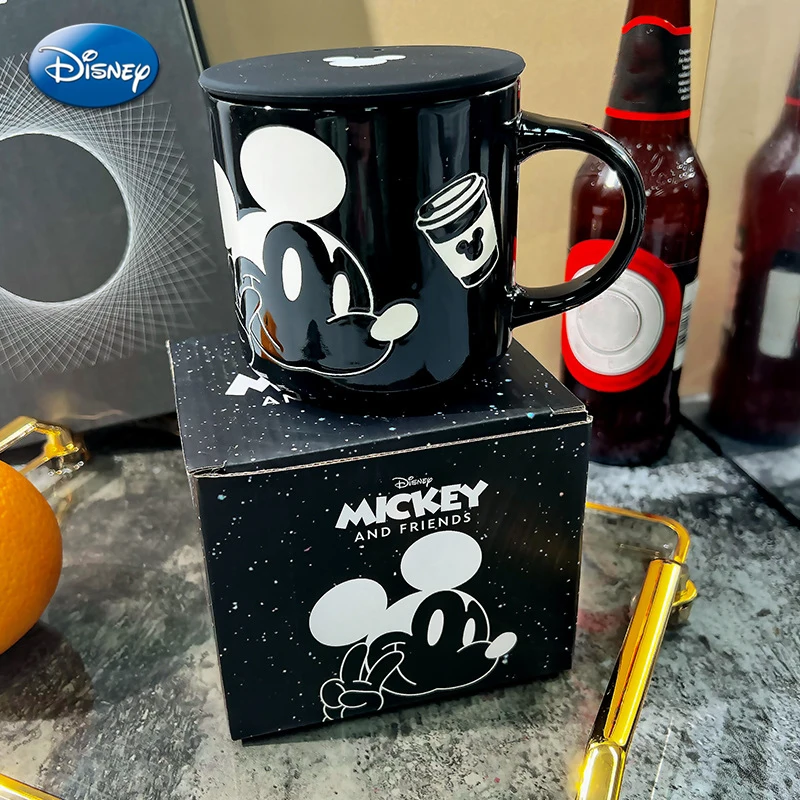 Disney Mickey Mouse Ceramic Mugs With Silicone Lid Cartoon Relief Mickey Men Women Creative Coffee Mugs Kids Water Cup Milk Mug