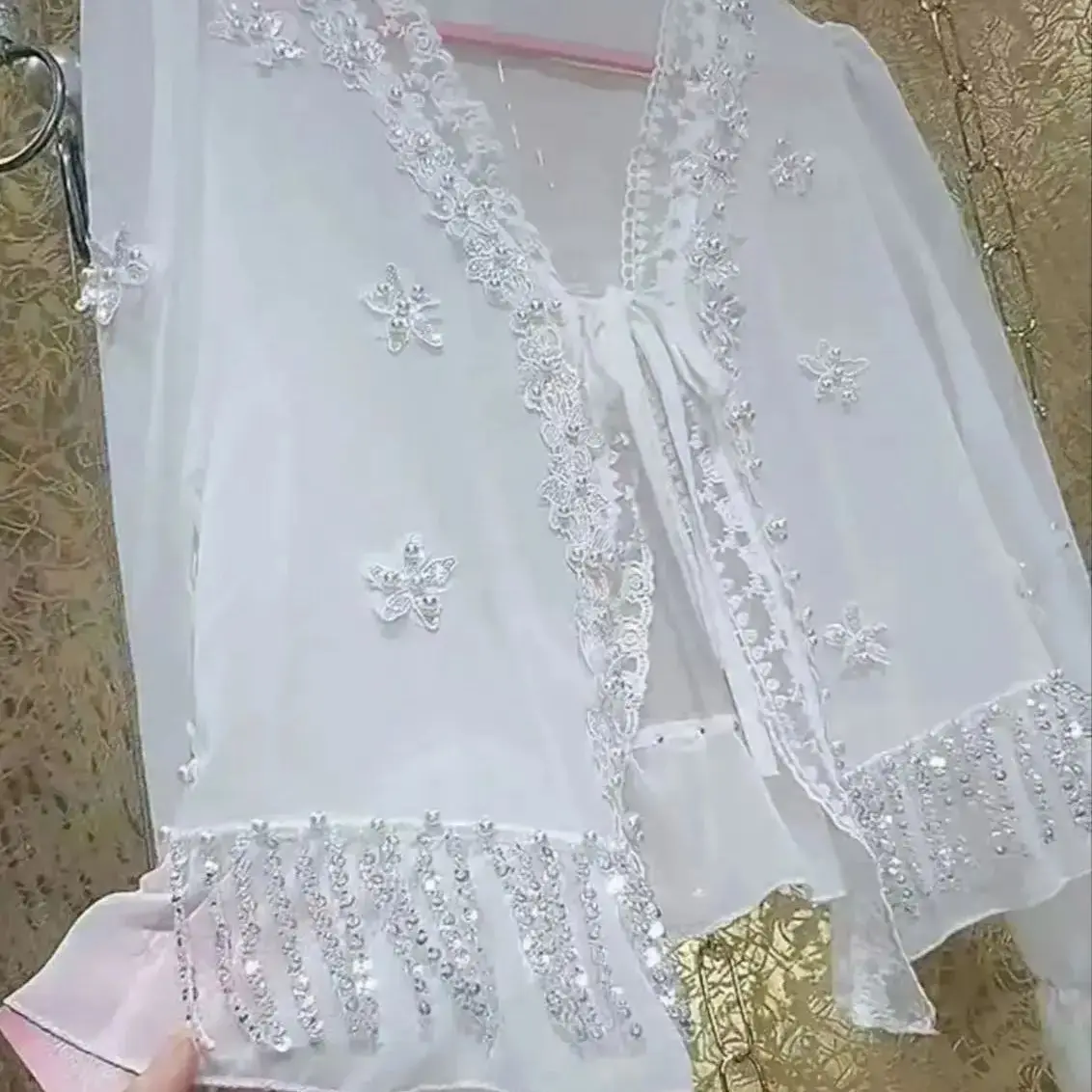 

Роскошный стиль, женские рубашки с кисточками и бисером, весна-лето, свободные повседневные солнцезащитные рубашки, блузки, тонкая верхняя одежда, белый кардиган, топы