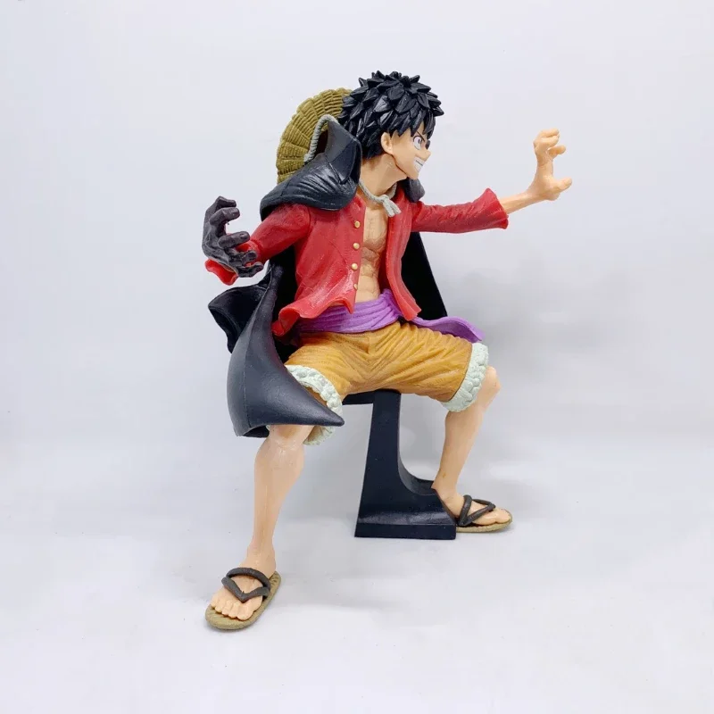 19CM One Piece Figurka anime Mundury bojowe Monkey D Luffy Figurka Luffy Figurka akcji Kolekcja Model Zabawki lalka prezent dla dzieci