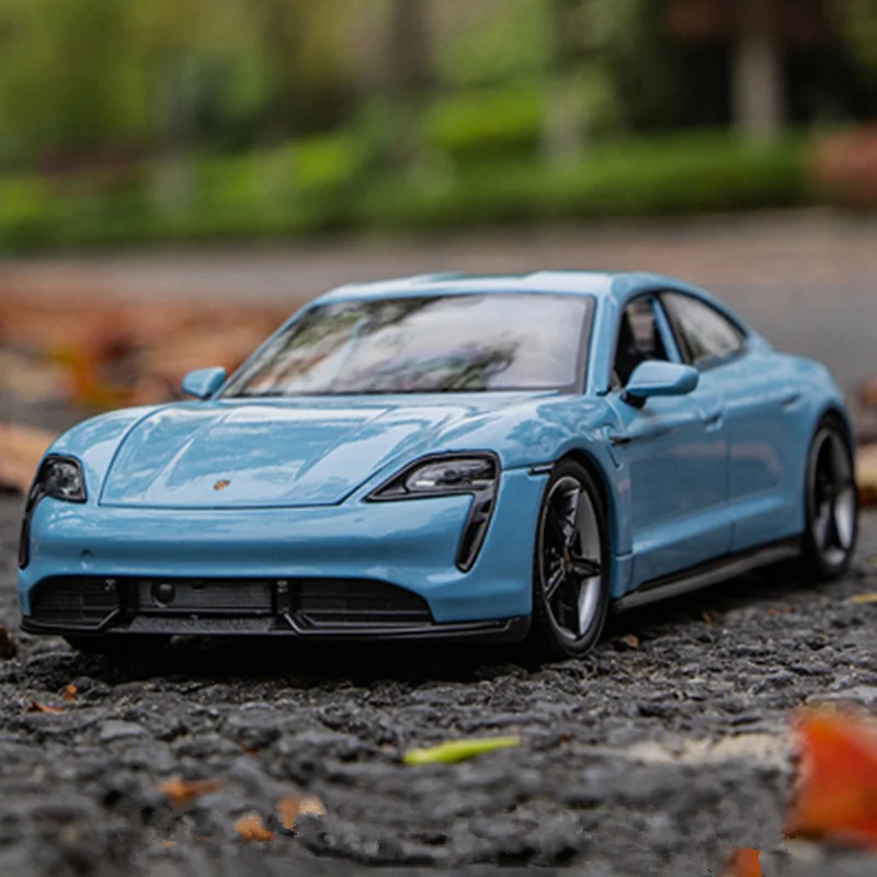 

Welly 1:24 Porsche Taycan Turbo S, модель автомобиля из сплава, литая под давлением металлическая модель спортивного автомобиля, коллекция высокой имитации, детские игрушки, подарок