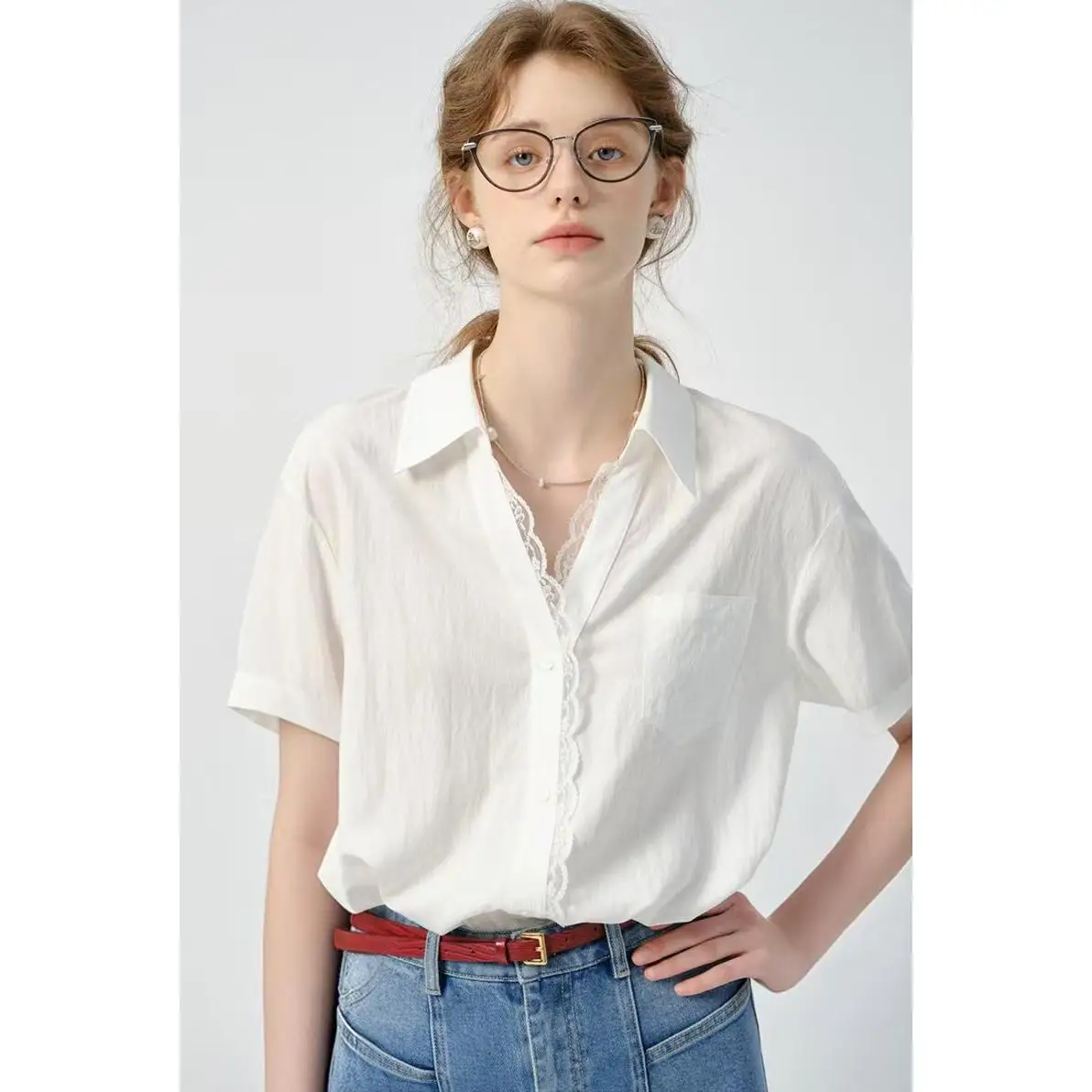 

Белая женская модная летняя новинка: свободный кардиган с V-образным вырезом, кружевными вставками и коротким рукавом, премиум-класса, с эффектом омоложения