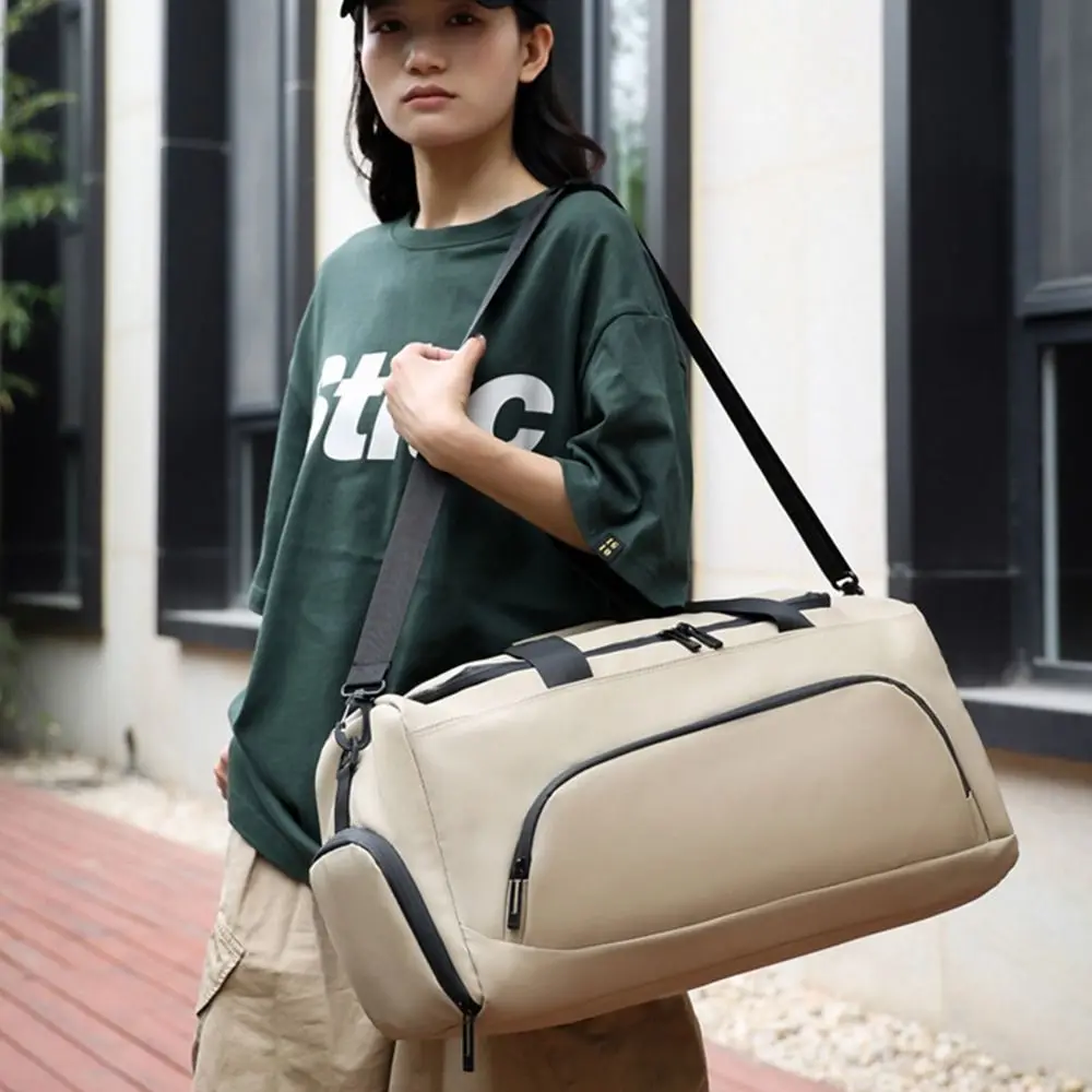 

Trendy Large Capacity Travel Duffel Bag Dustproof Waterproof Gym Shoulder Bag Lightweight Casual Dry Wet Separation Bags Outdoor