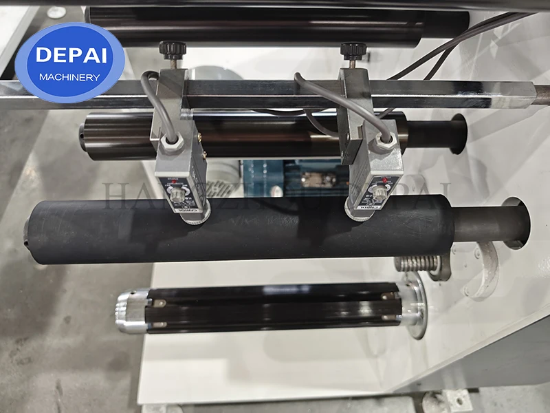350mm Small Easy Operate Adhesive Tape Slitting and Rewinding Machine Label Paper Roll Slitter Rewinder