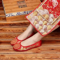 Red Embroidered Shoes Bride Chinese Wedding Shoes Dragon and Phoenix Melaleuca Sole Cloth Shoes Xiuhe Wedding Banquet