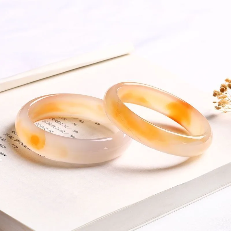 

New Natural Agate Playful Chalcedony Bracelet, Elegant Temperament