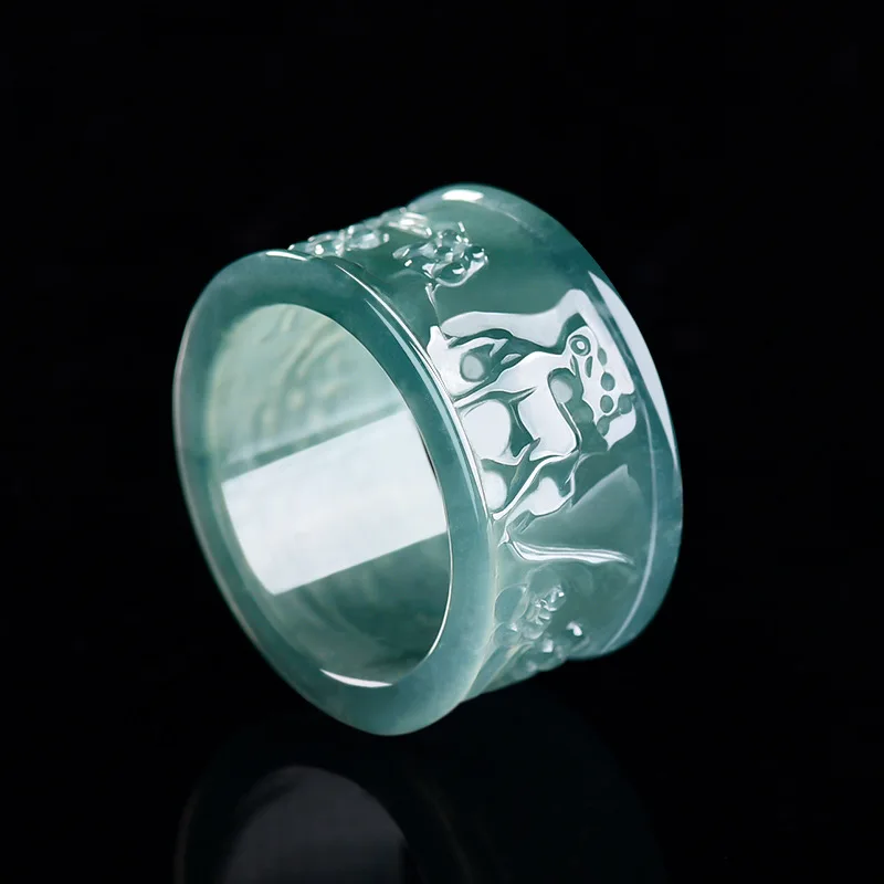 Natural Myanmar Jadeite Deer Ring Luxury Real Jade Vintage Talismans Gemstone Charm Designer Fashion Carved Gifts for Women