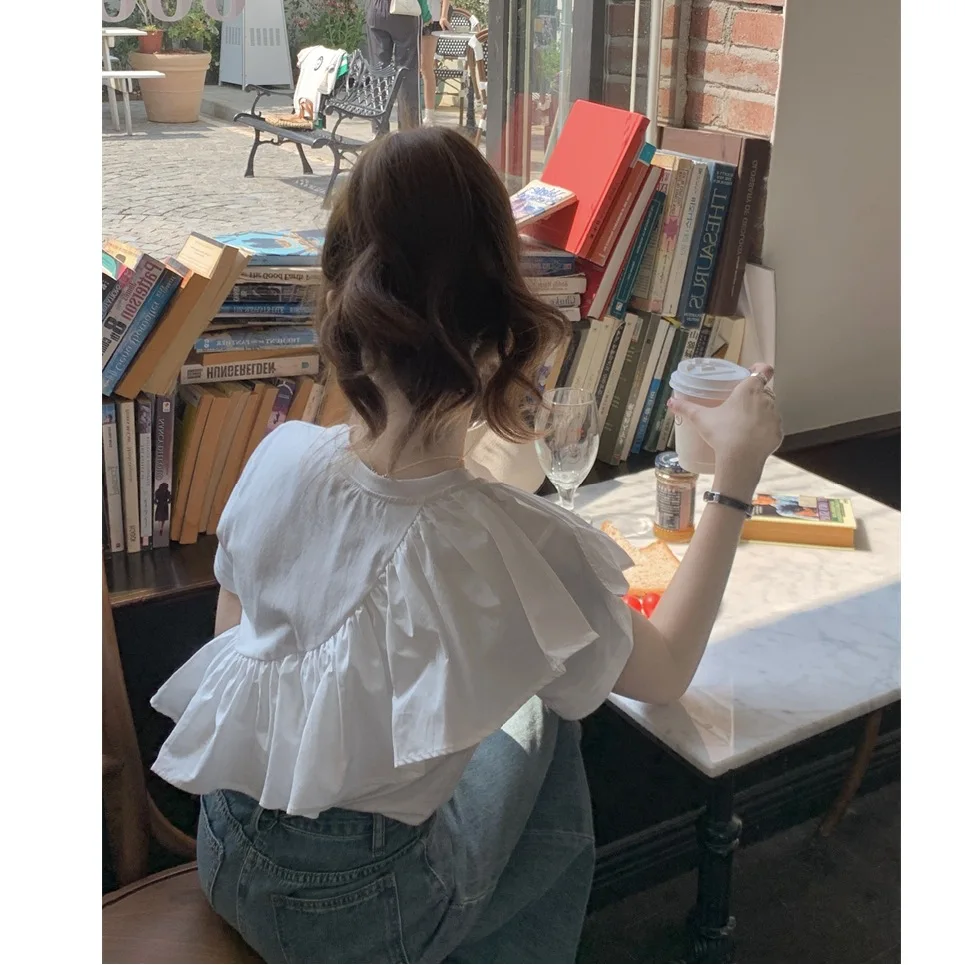 قصيرة الأكمام خارج الكتف قميص تي شيرت النمط الفرنسي تكدرت هيم الصيف الجينز قصيرة بسيطة عارضة أعلى، الصيف