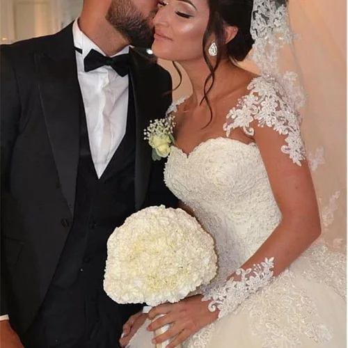 فساتين الزفاف