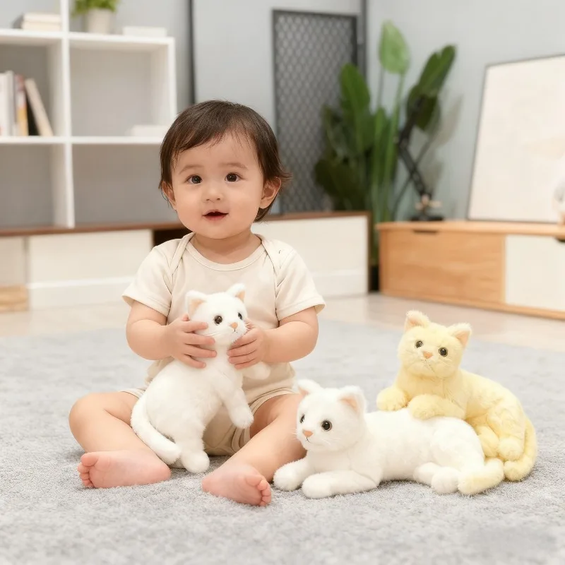 Baby kattenspeelgoed Leuke en realistische kattenpop Pluche vulling Gezond Geurloos Simulatiepop Babycadeau Knuffels 3D-ornamenten