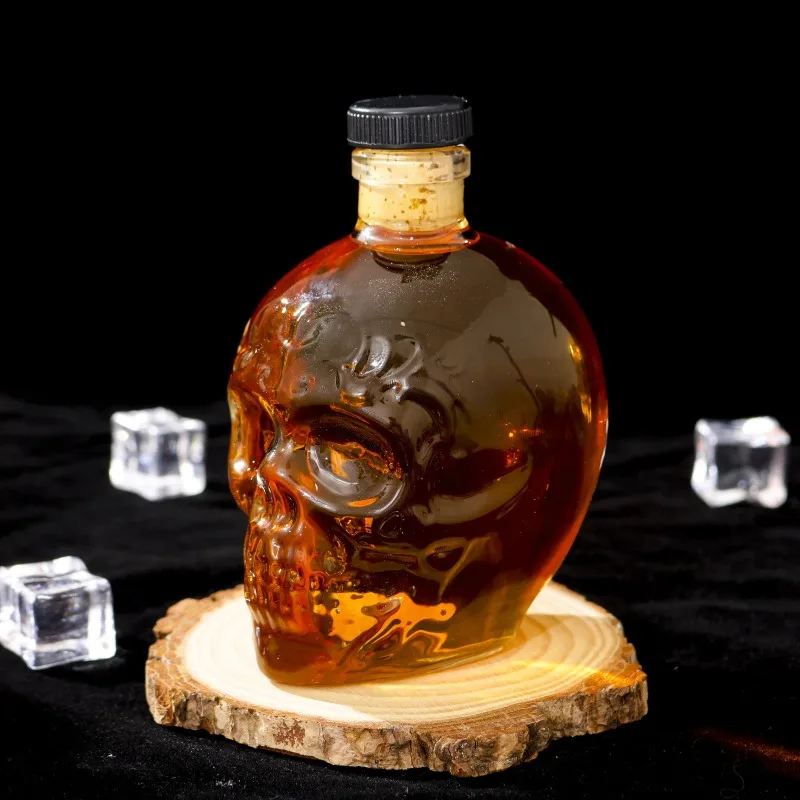 Creative Owl Whiskey Bottle Realistic Brown Transparent GlassAccessories Home Decoration Bottle Fun Bar Wine
