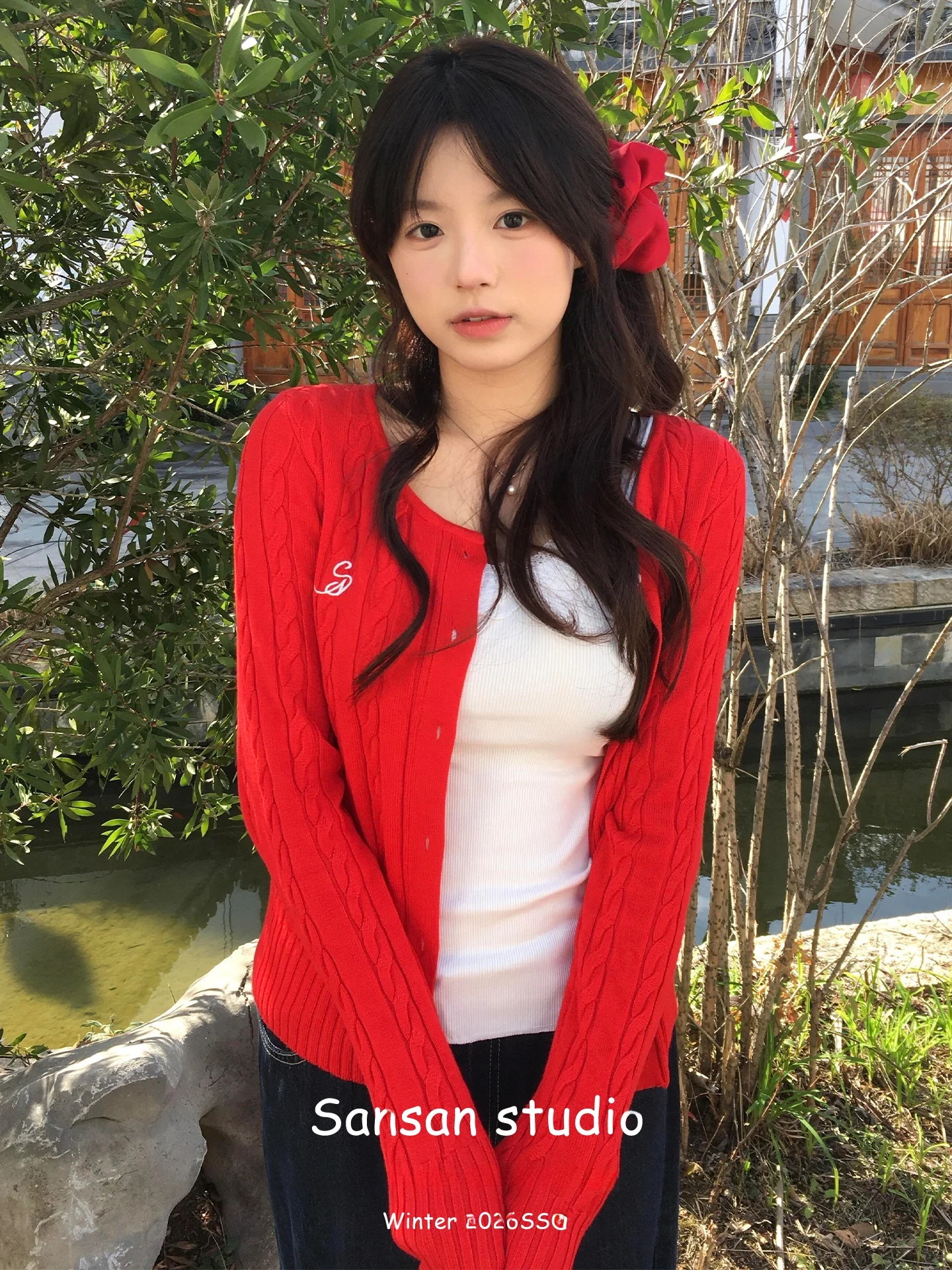 

Красный вязаный кардиган для женщин, приталенный, весенний, новогодний, модный топ с длинным рукавом и круглым вырезом, теплый, повседневный.